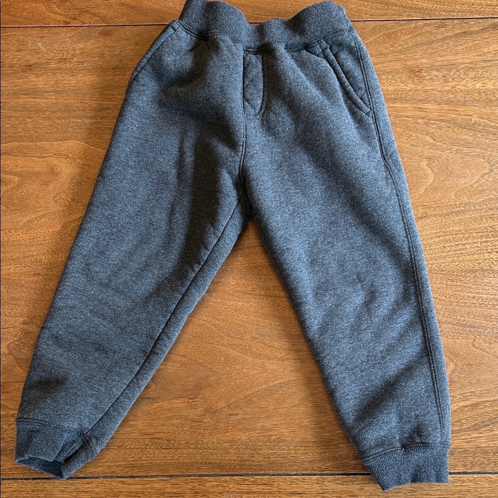 Sherpa Lined Boys Sweatpants Size 5T